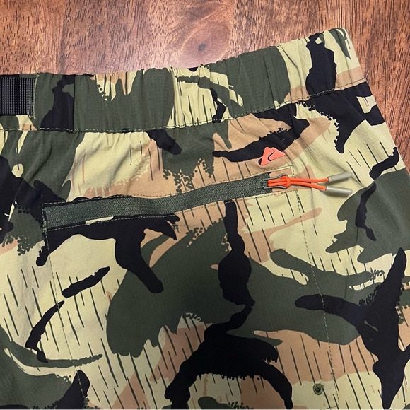 NWT Ozark Trail Men's Camouflage Hybrid Shorts 2XL Hiking Outdoor 5.5” Inseam - Picture 11 of 11